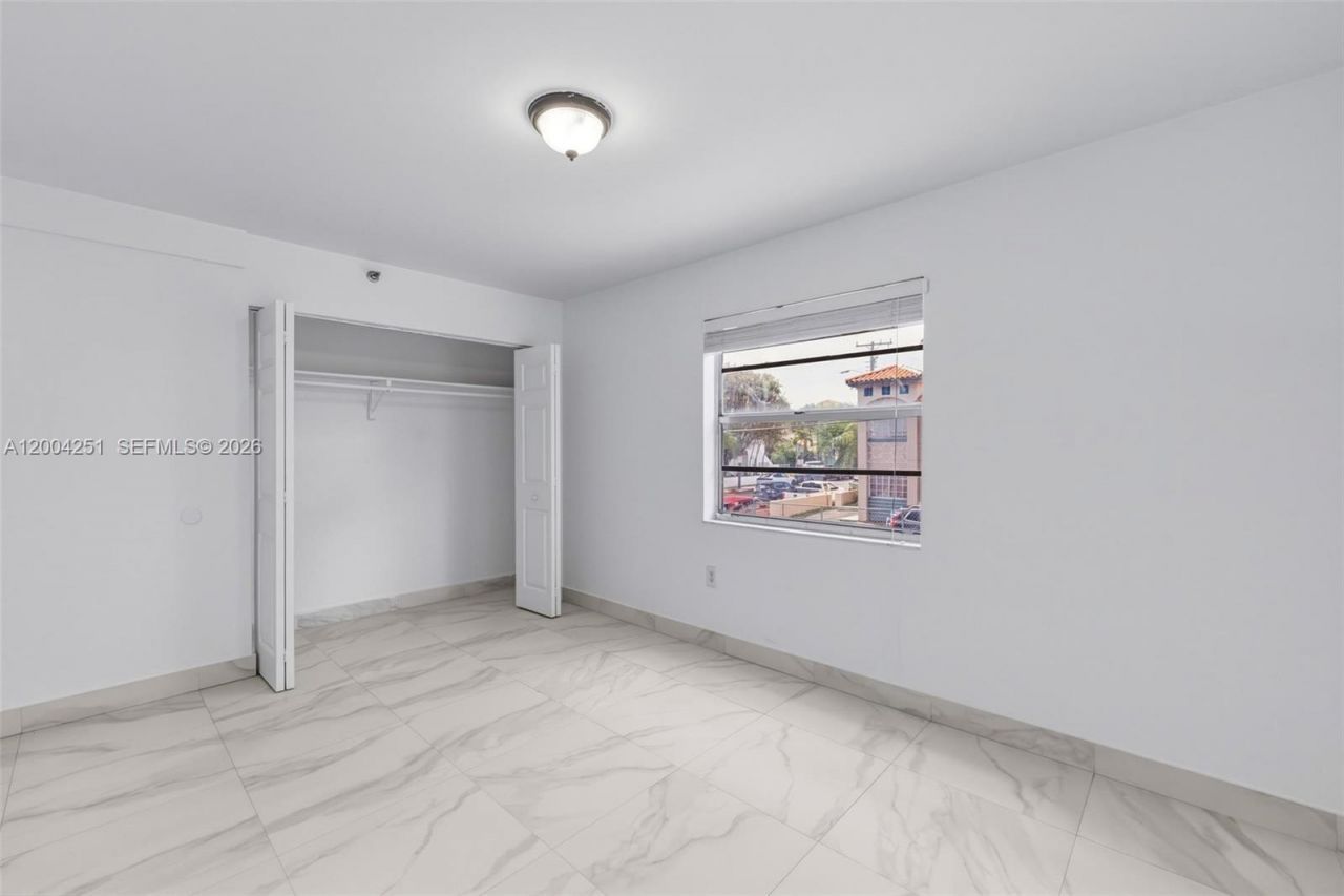 140 NW 14th Ave, Unit 9, Miami, FL 33125 Photo