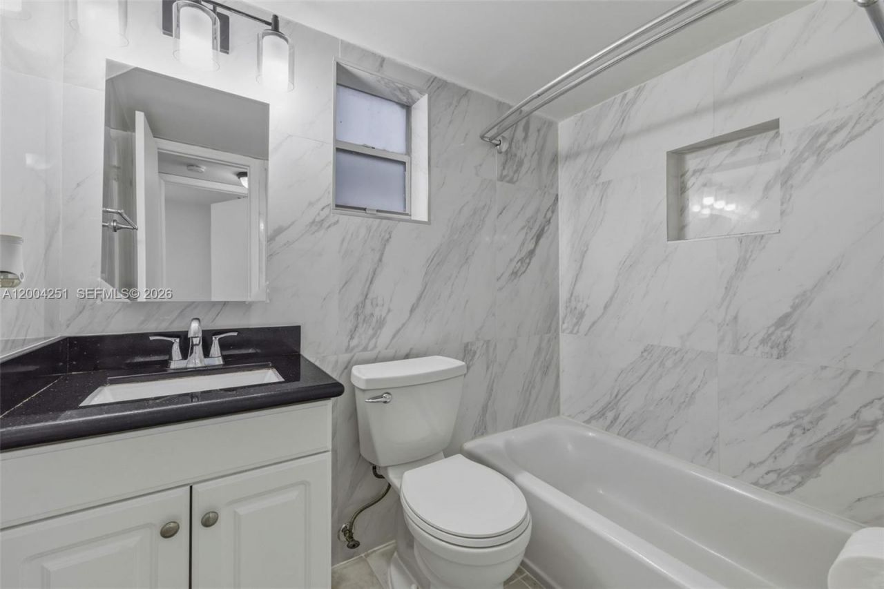 140 NW 14th Ave, Unit 9, Miami, FL 33125 Photo