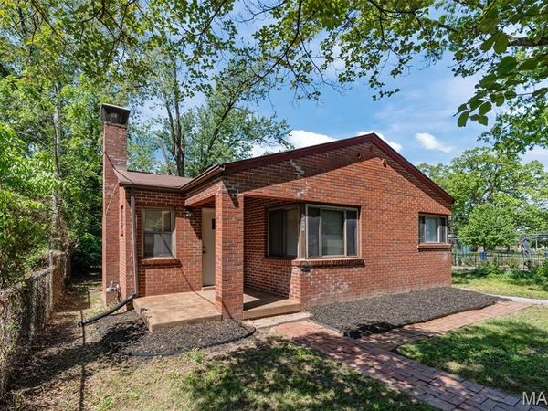 2129 N Warson Road, St Louis, MO 63114