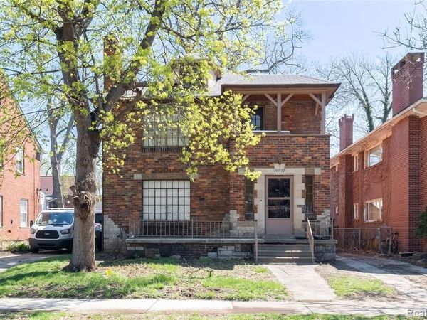 19970 Stratford Road , Detroit, MI 48221