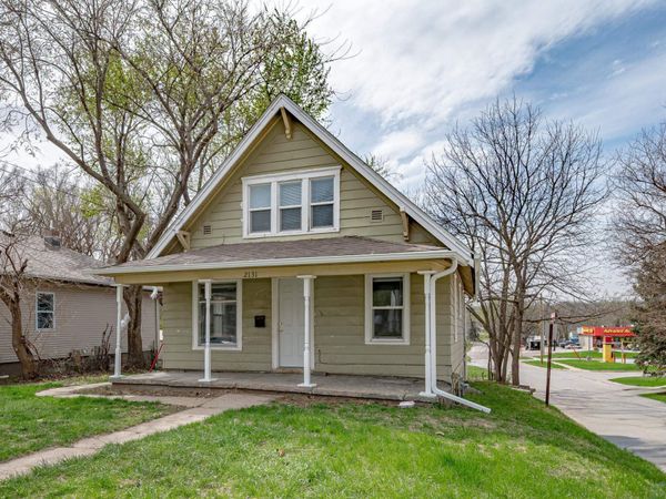 2131 Terrace Place, Sioux City, IA 51101
