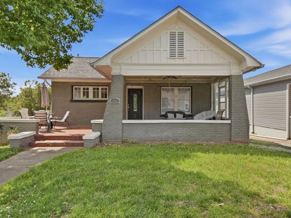 151 N Orchard Knob Avenue, Chattanooga, TN 37404