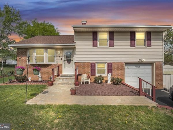 3 JUDY LANE, HARRISBURG, PA 17112