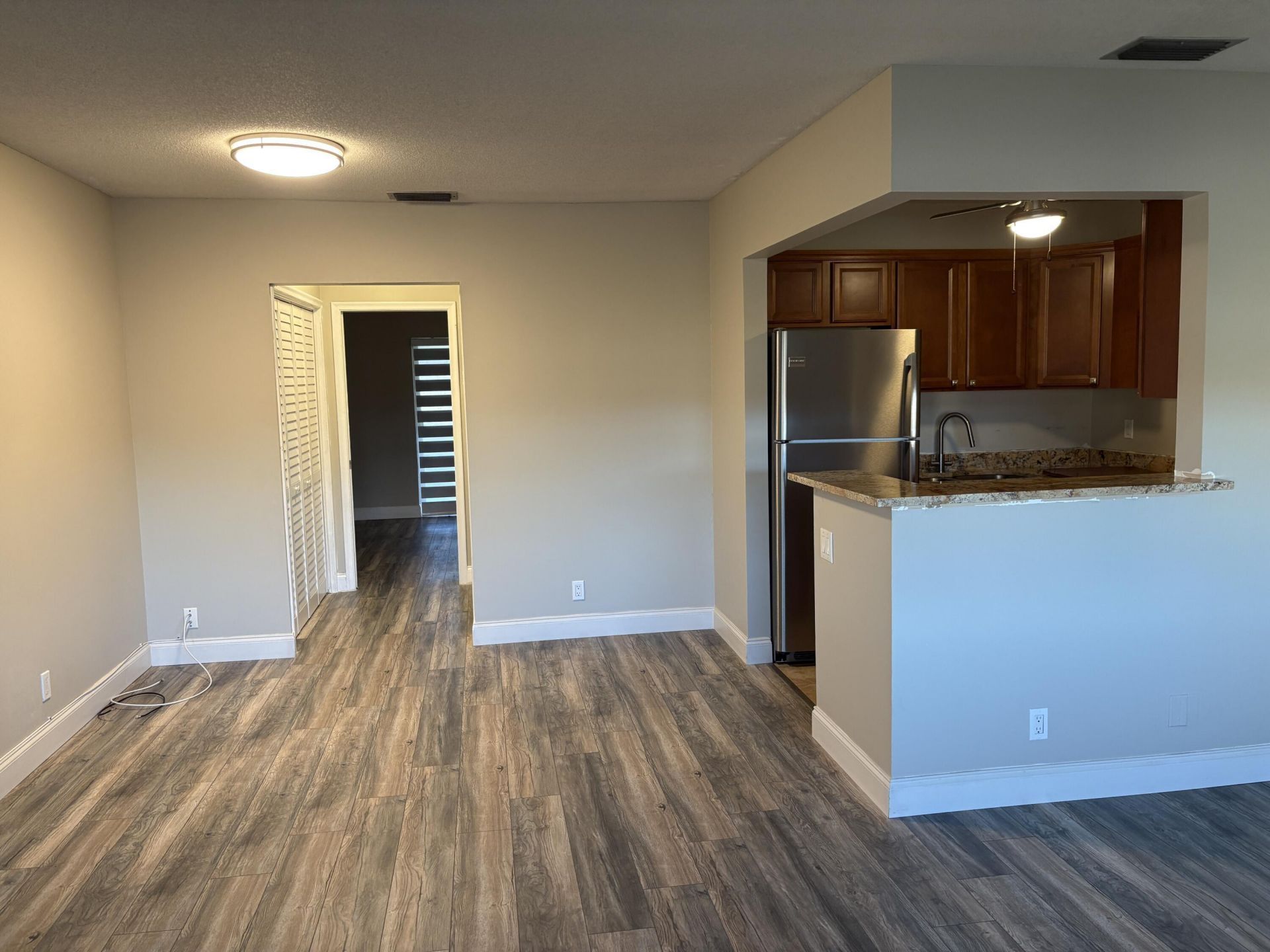 111 E Waltham, West Palm Beach, FL 33417 Photo