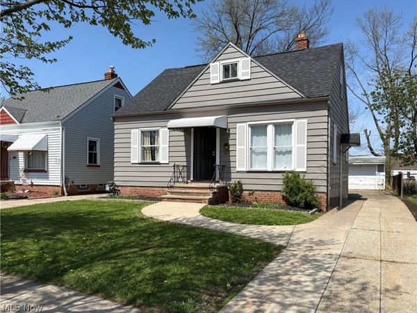 4606 Lincoln Avenue , Parma, OH 44134