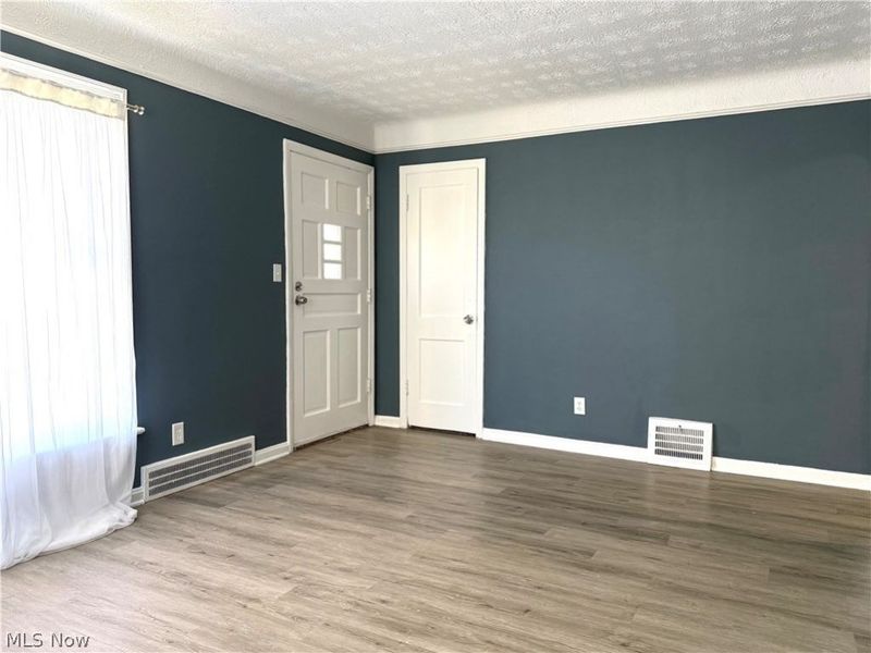 4606 Lincoln Avenue, Parma, OH 44134 Photo 4