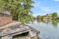 594 Heron Pointe Boulevard photo 4