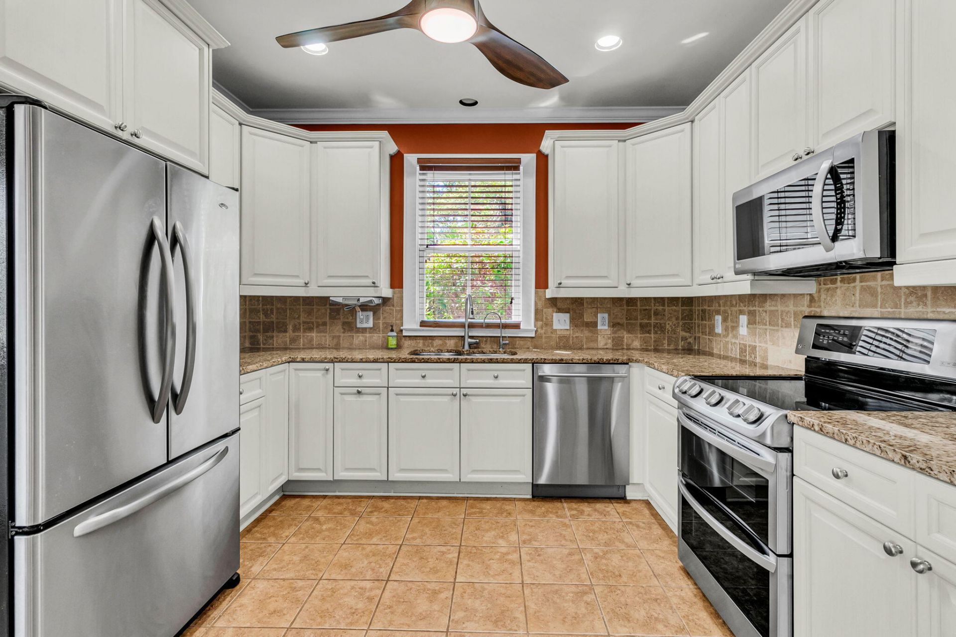 594 Heron Pointe Boulevard Photo 20