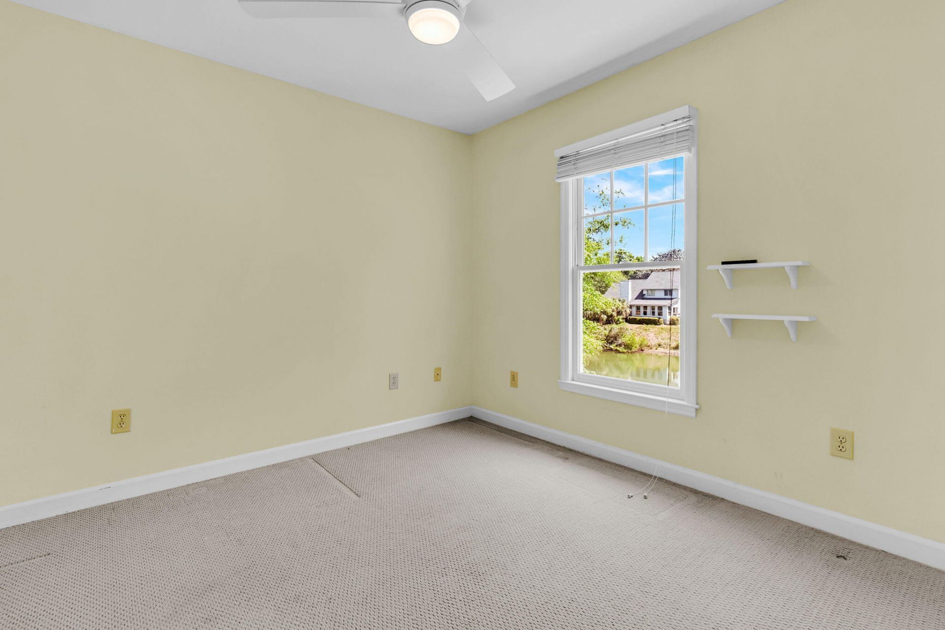 594 Heron Pointe Boulevard Photo 28