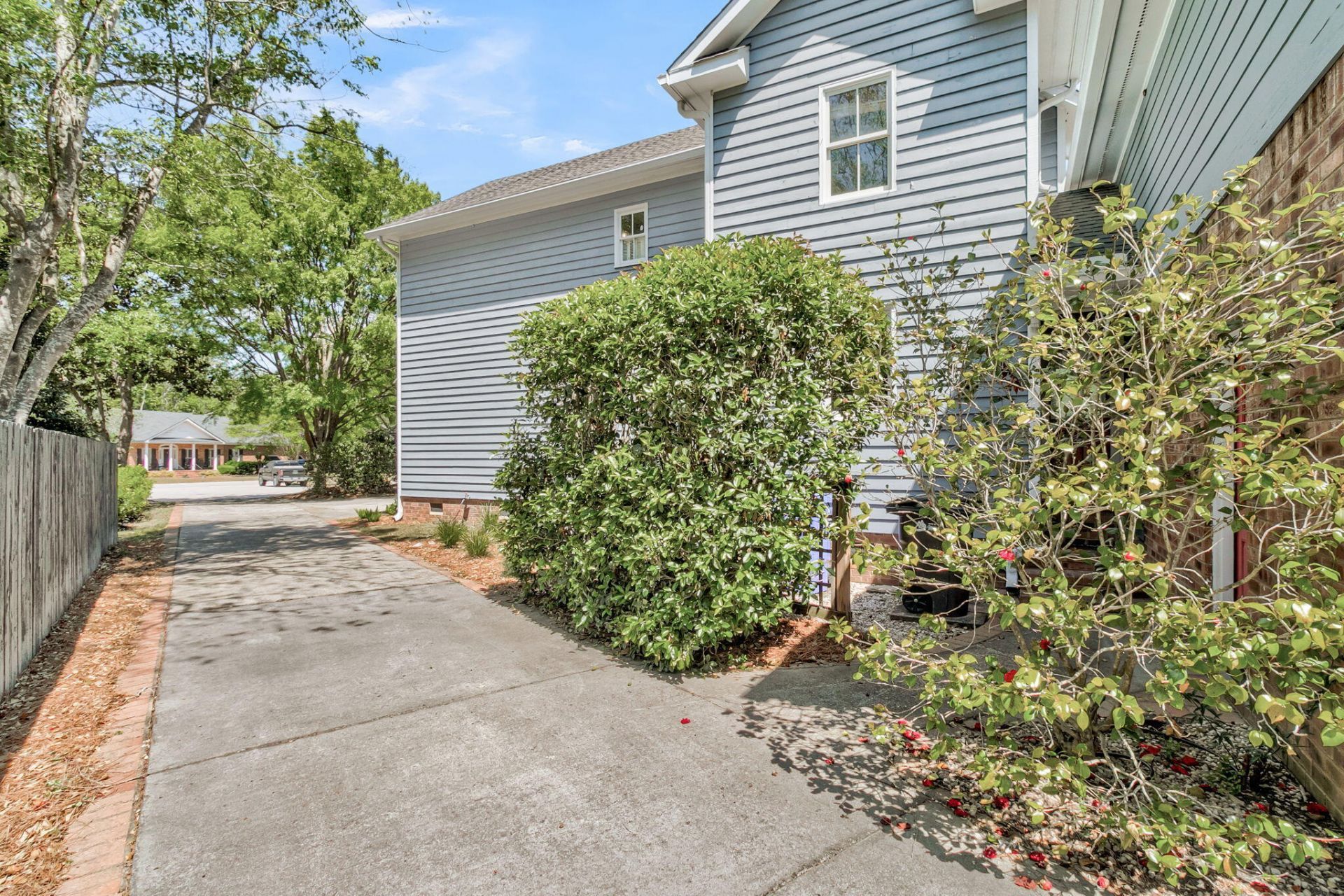 594 Heron Pointe Boulevard Photo 45