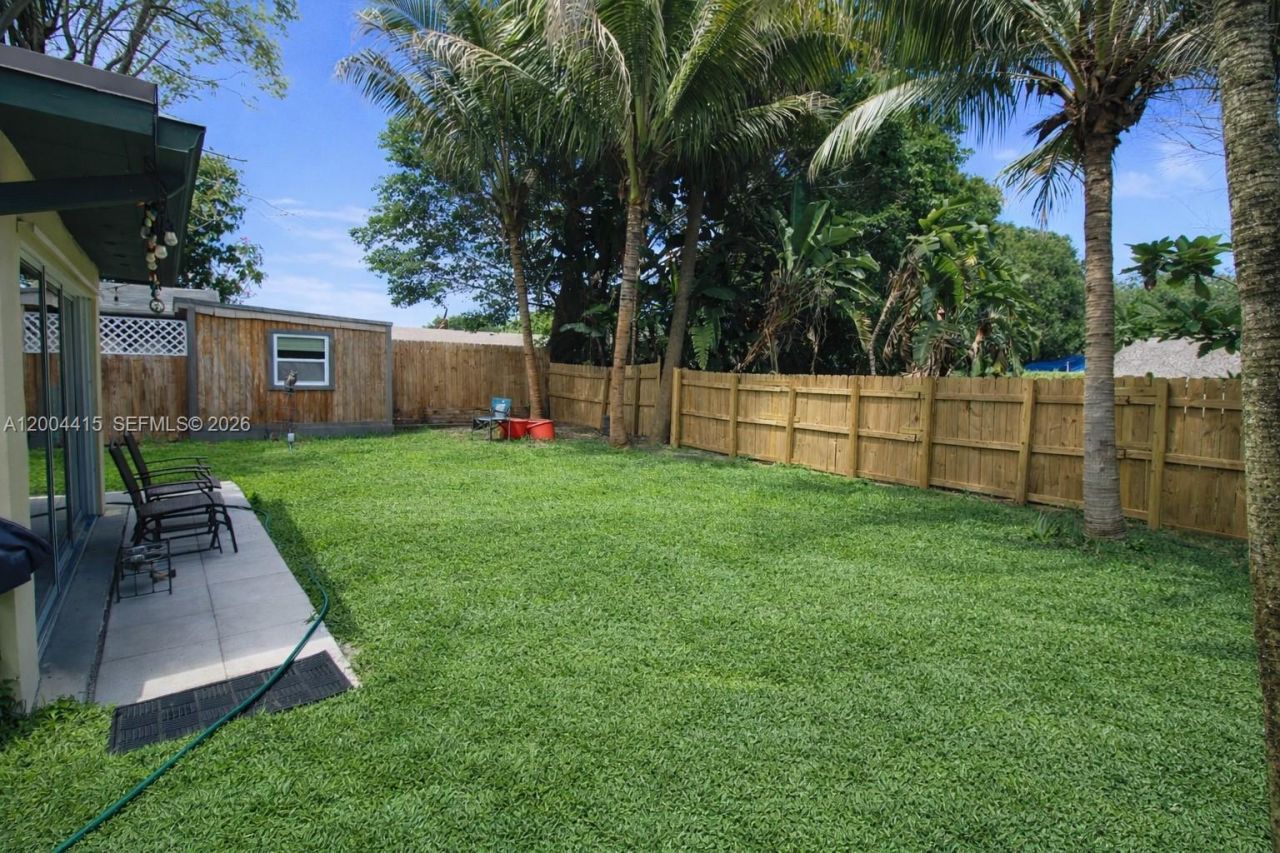 2048 SW 27th Ave, Fort Lauderdale, FL 33312 Photo