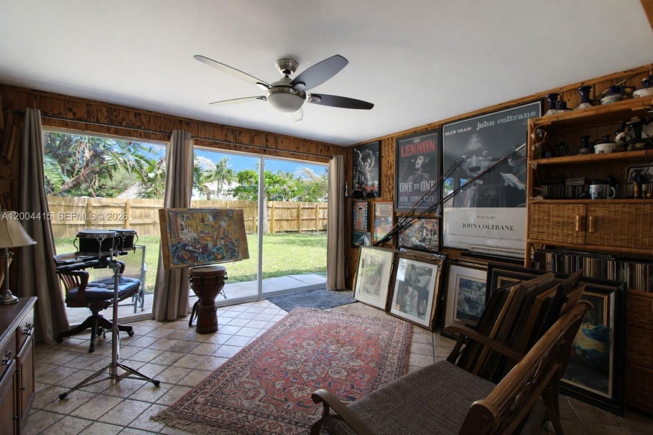 2048 SW 27th Ave, Fort Lauderdale, FL 33312 Photo