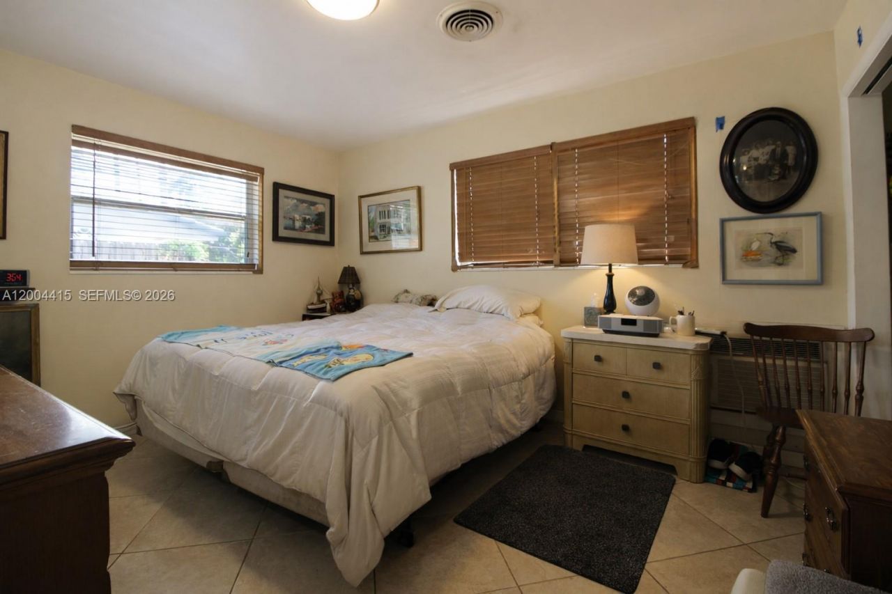 2048 SW 27th Ave, Fort Lauderdale, FL 33312 Photo