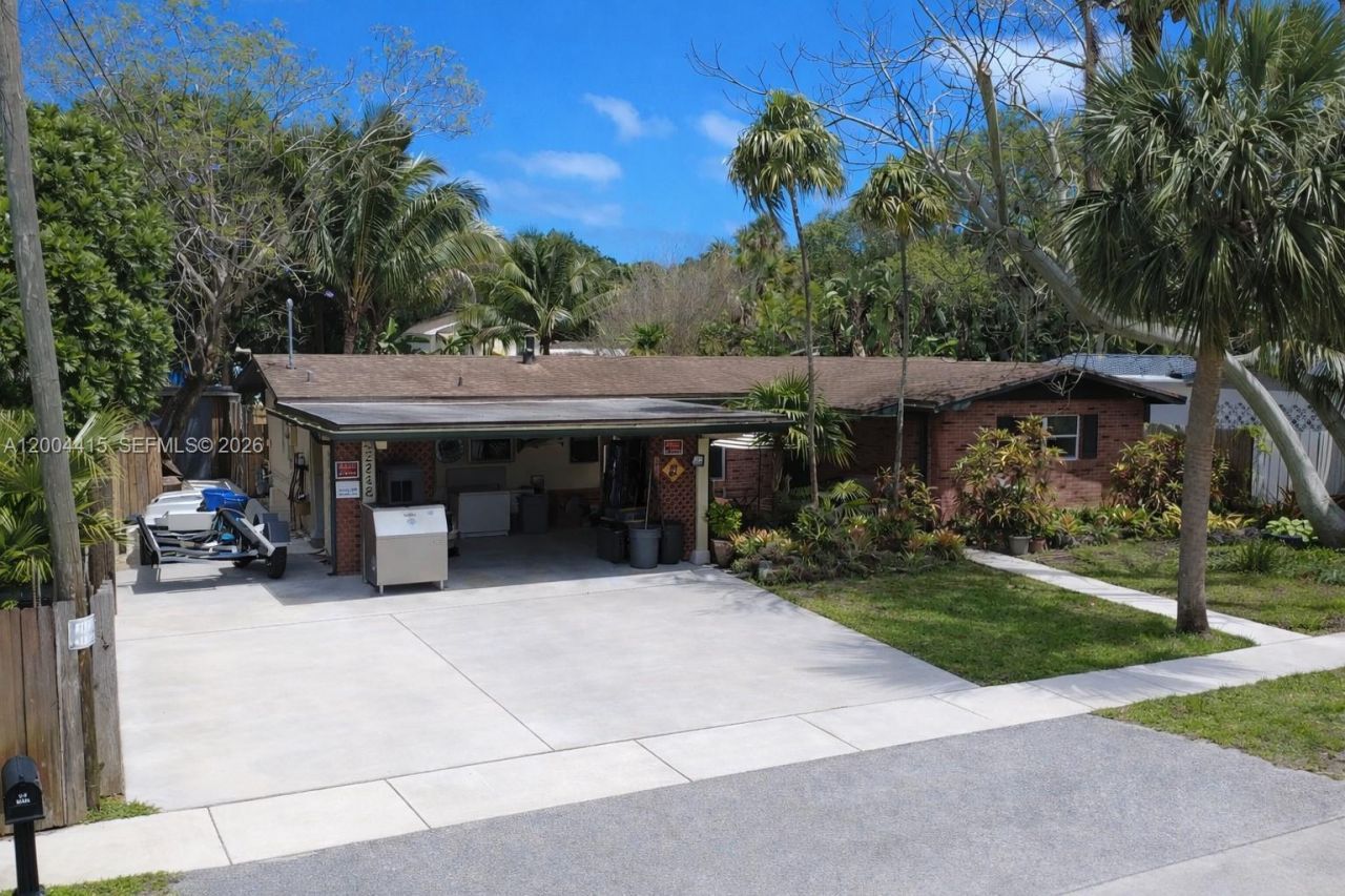 2048 SW 27th Ave, Fort Lauderdale, FL 33312 Photo
