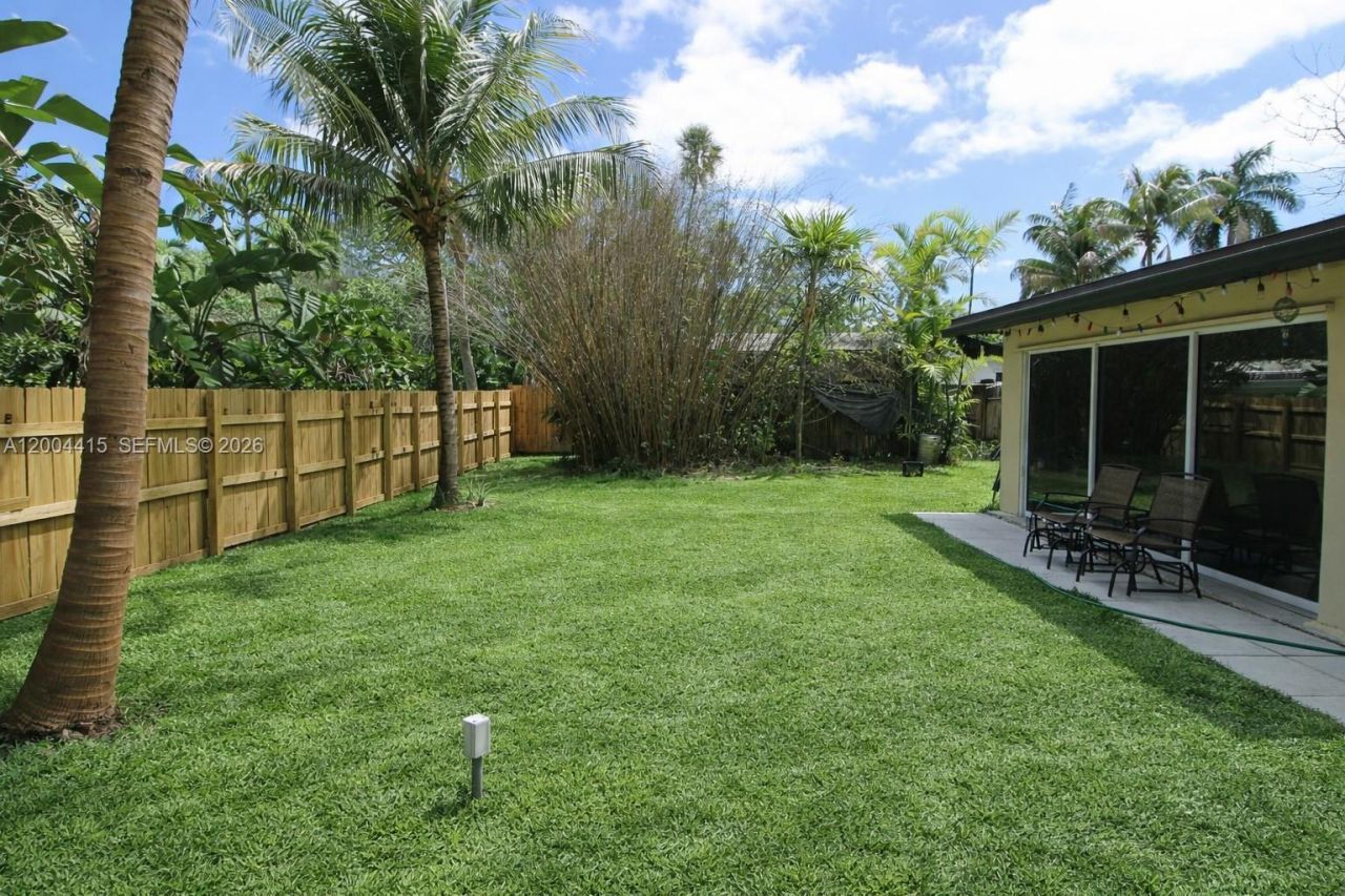 2048 SW 27th Ave, Fort Lauderdale, FL 33312 Photo
