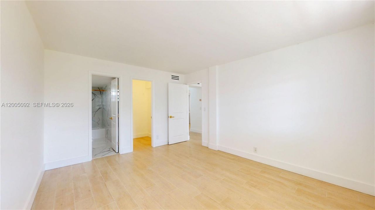 1333 E Hallandale Beach Blvd , Unit 326, Hallandale Beach, FL 33009 Photo