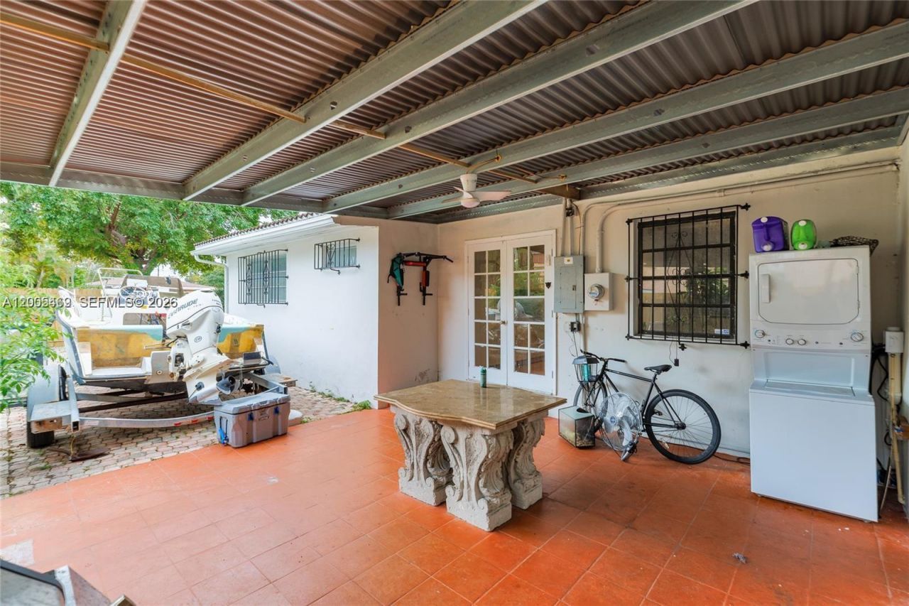 14601 NW 10th Ave , Unit 2, Miami, FL 33168 Photo