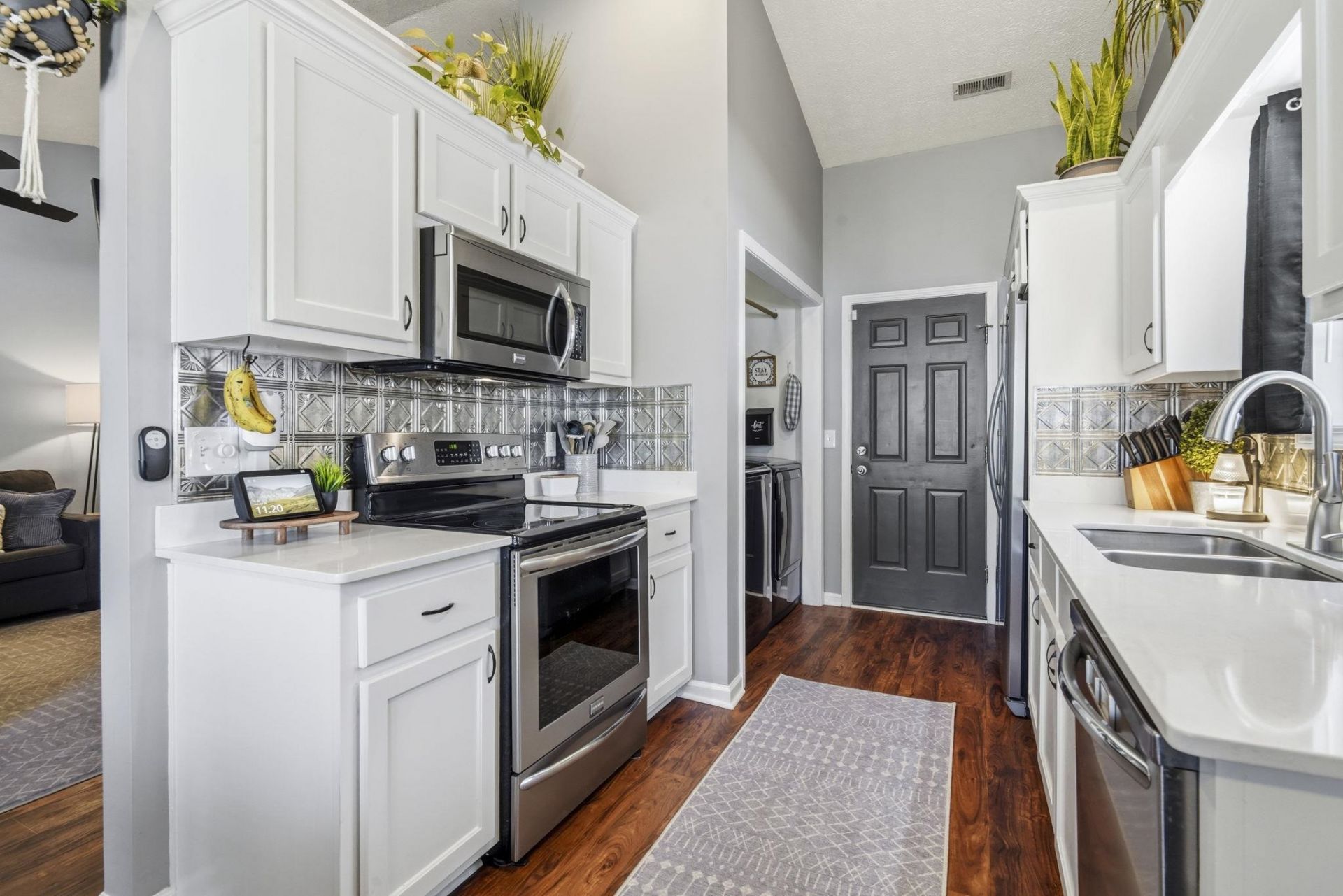 9685 Sullivan Dr. Photo 12