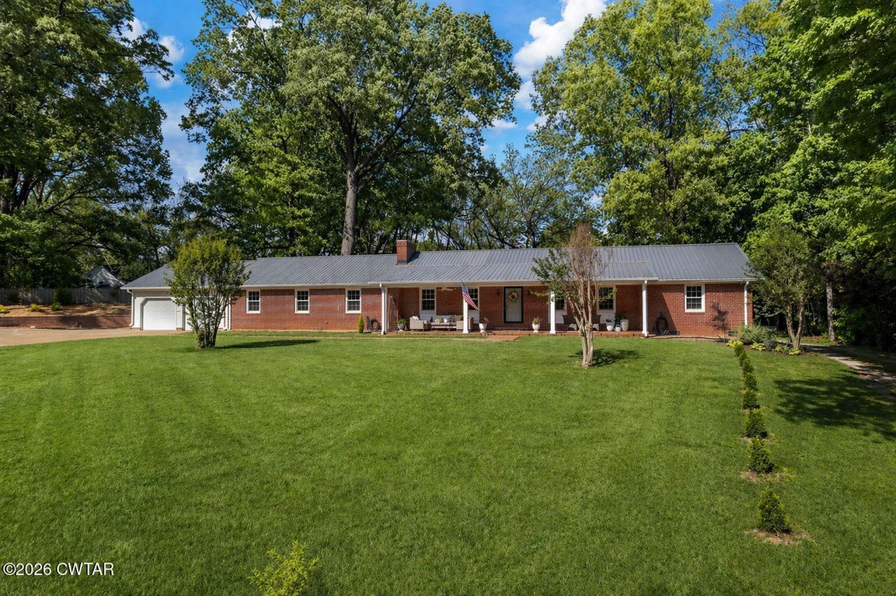 2 Sherwood Place, Humboldt, TN 38343 Main Photo