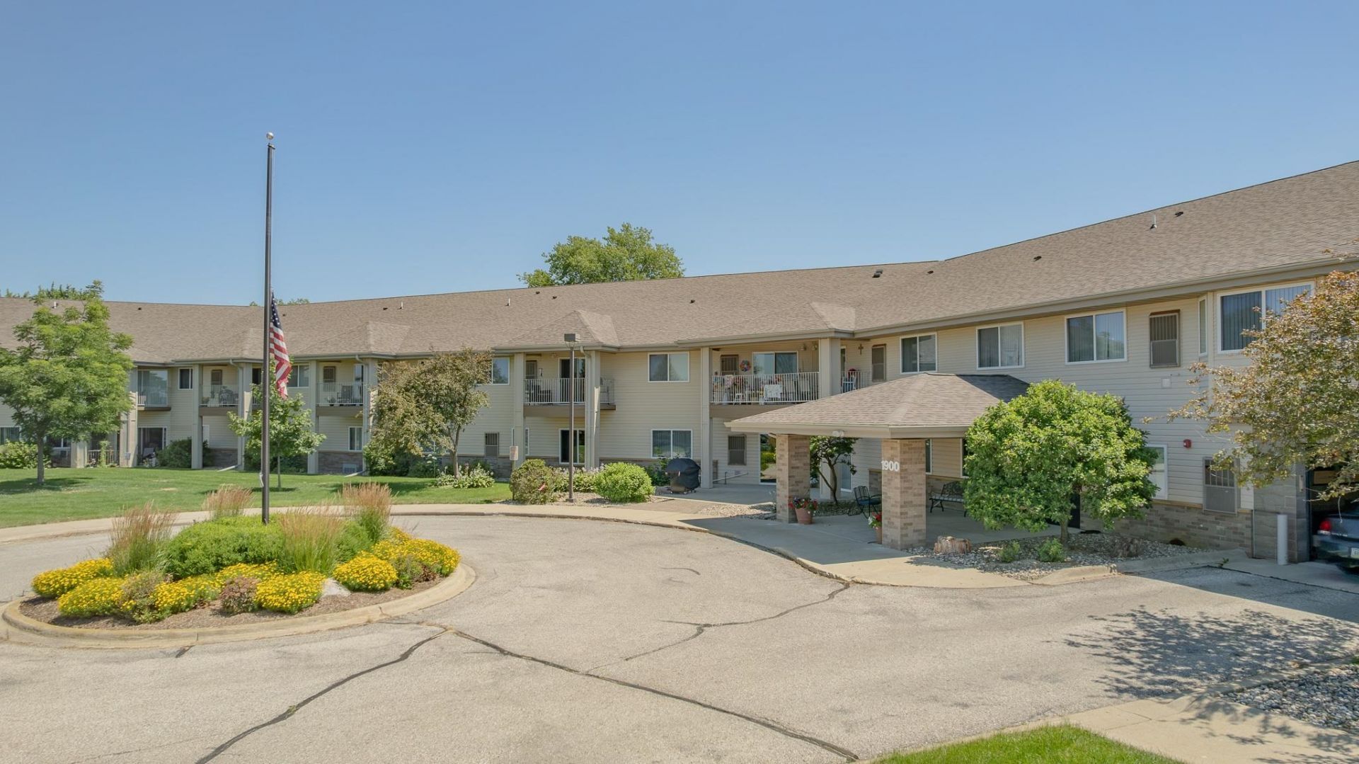 1900 4th Avenue Sw, Unit 104, Spencer, IA 51301 Main Photo