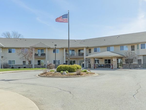 1900 4th Avenue SW, Unit 104, Spencer, IA 51301