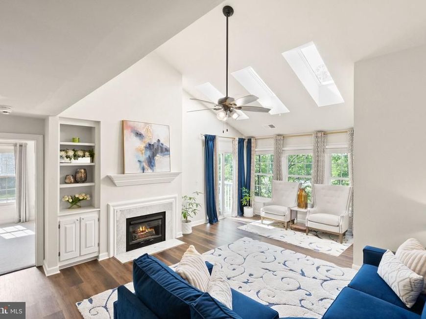 8115 Lacy Drive, Unit 304, Manassas, VA 20109 Main Photo