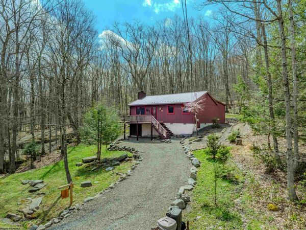 597 Pine Drive, Terra Alta, WV 26764