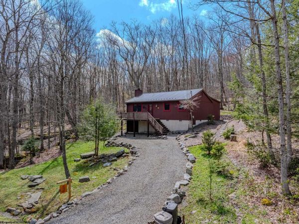 597 Pine Drive, Terra Alta, WV 26764