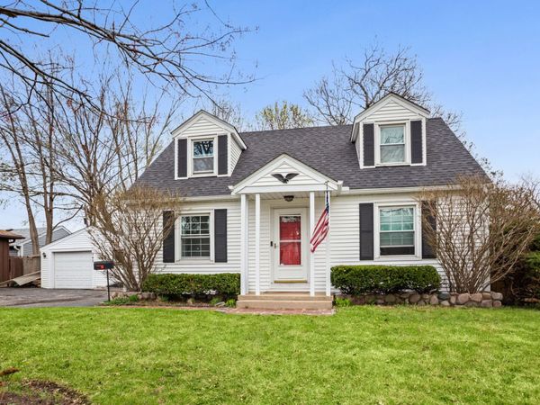 943 LILAC Lane , Highland Park, IL 60035