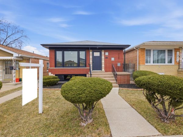7140 W 64th Street , Chicago, IL 60638