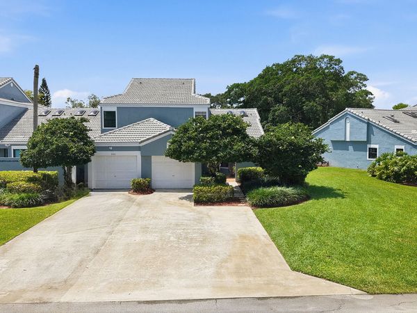 8362 Waterford Avenue, Tamarac, FL 33321