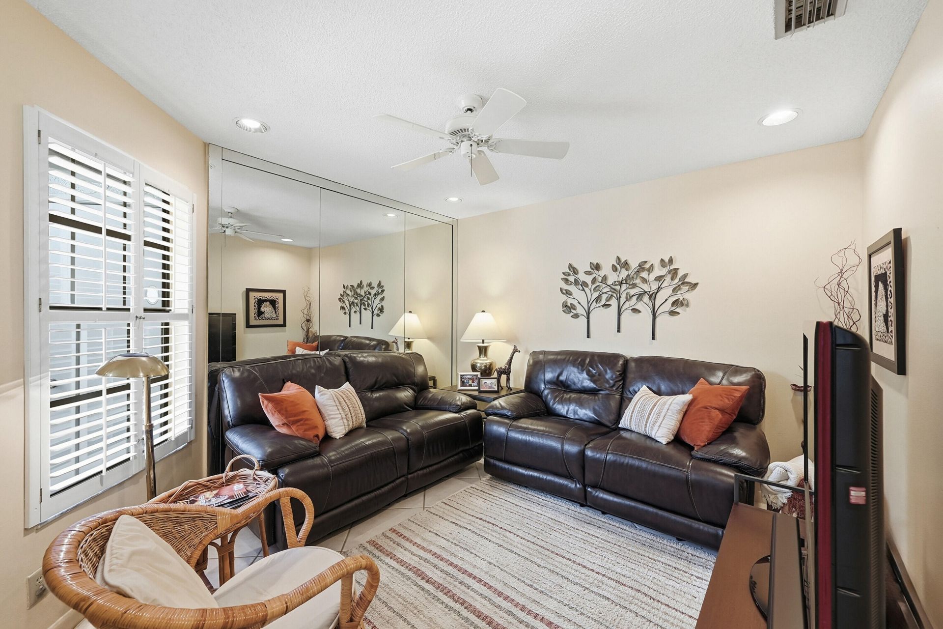 8362 Waterford Avenue, Tamarac, FL 33321 Photo