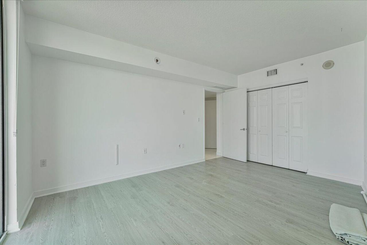 200 Sunny Isles Boulevard, Unit 2-1701, Sunny Isles Beach, FL 33160 Photo