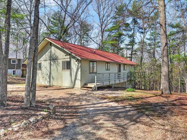 213 MORRIE DR, BASYE, VA 22810