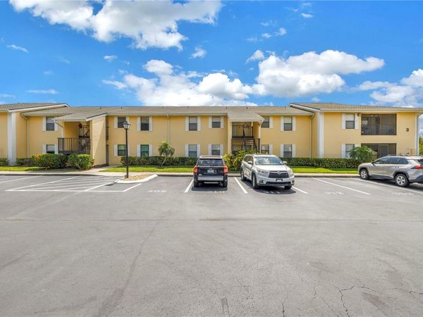 3001 58TH AVENUE S, Unit 315, ST PETERSBURG, FL 33712