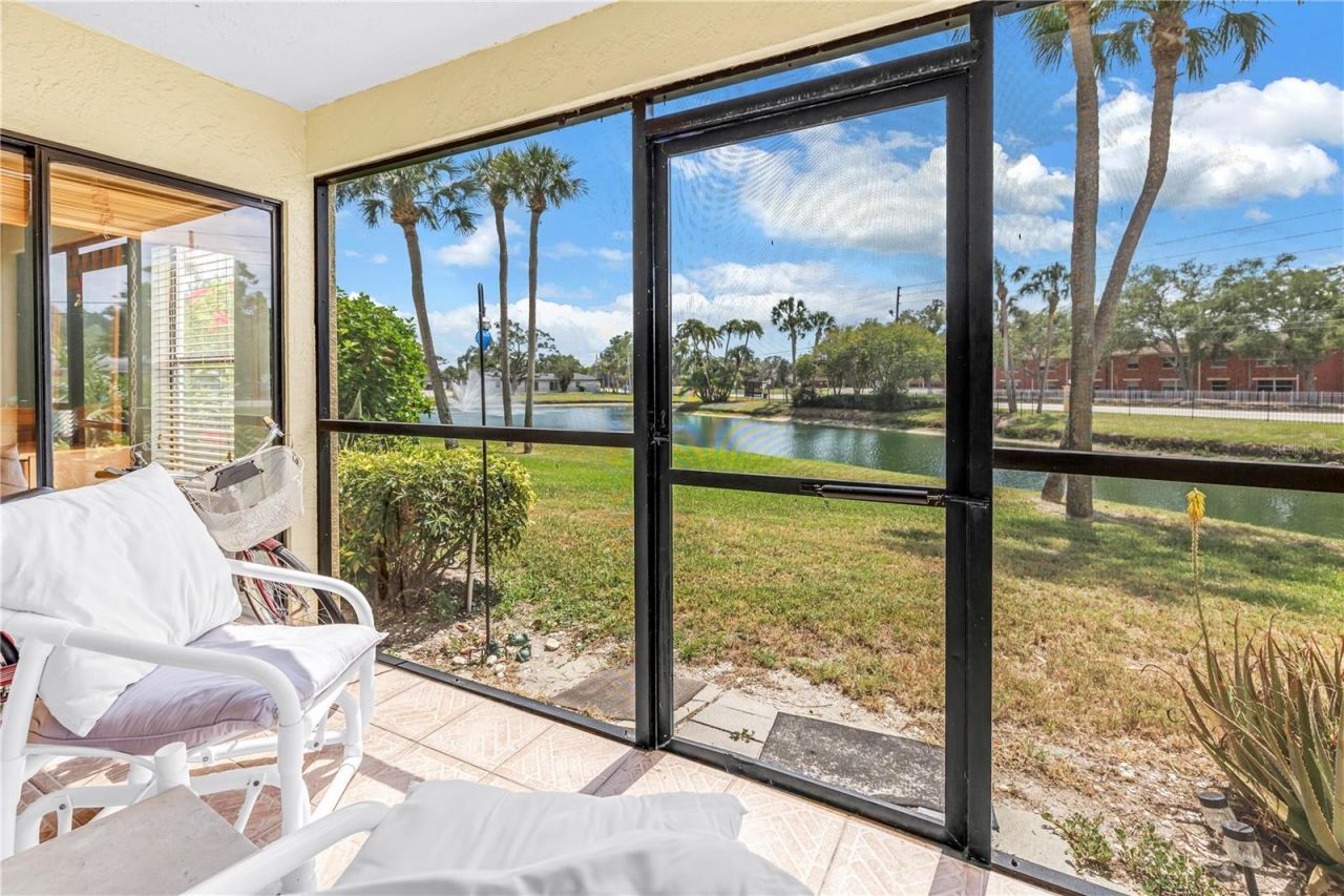 3001 58th Avenue S, Unit 315, Saint Petersburg, FL 33712 Photo