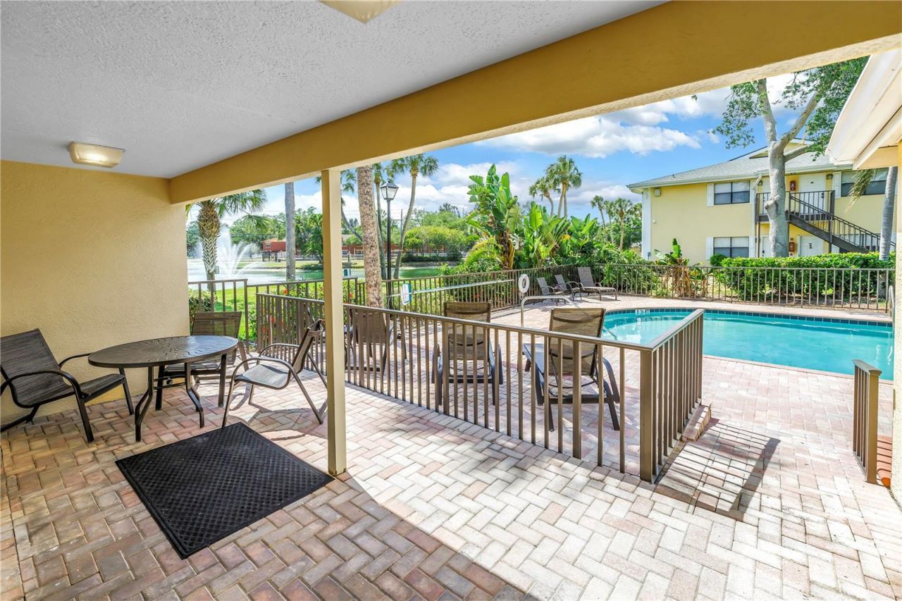 3001 58th Avenue S, Unit 315, Saint Petersburg, FL 33712 Photo