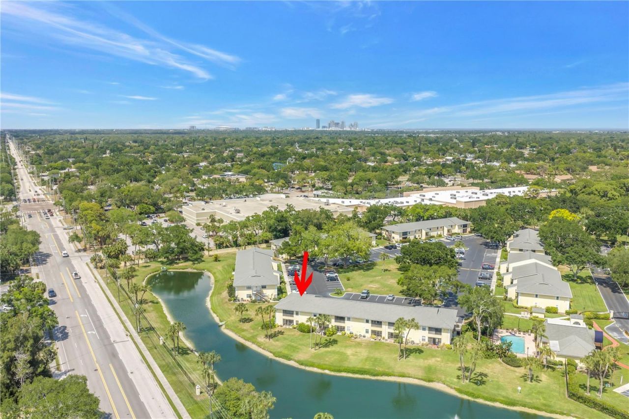 3001 58th Avenue S, Unit 315, Saint Petersburg, FL 33712 Photo