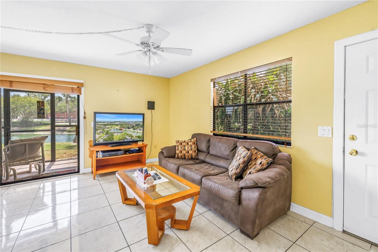 3001 58th Avenue S, Unit 315, Saint Petersburg, FL 33712 Photo