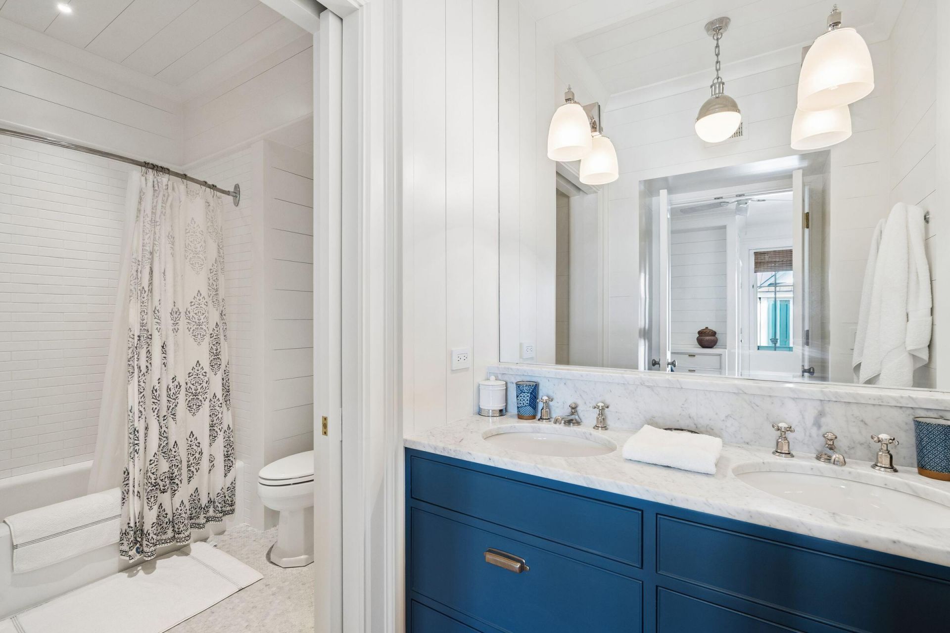 18 Boyces Wharf Photo 48