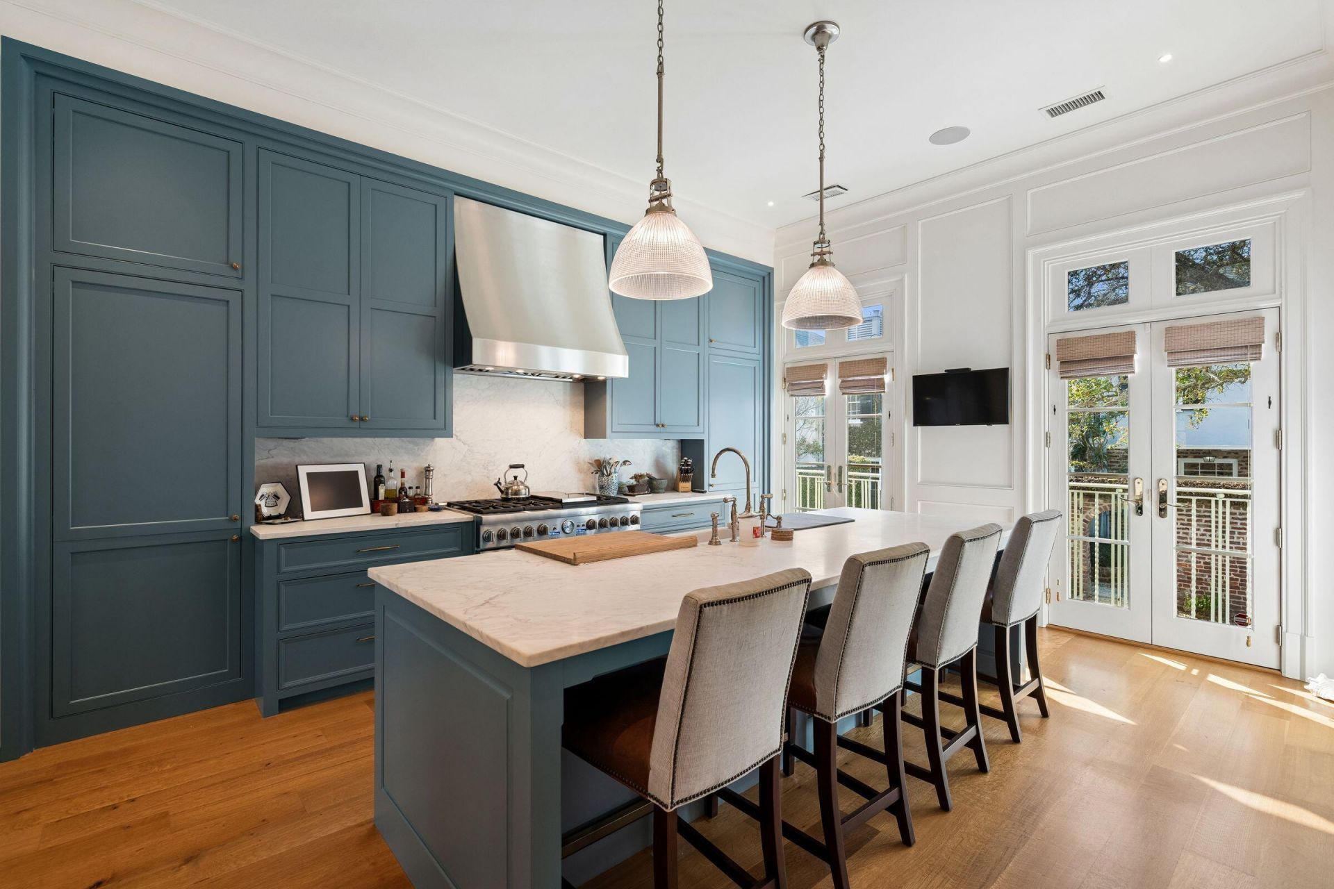 18 Boyces Wharf Photo 6