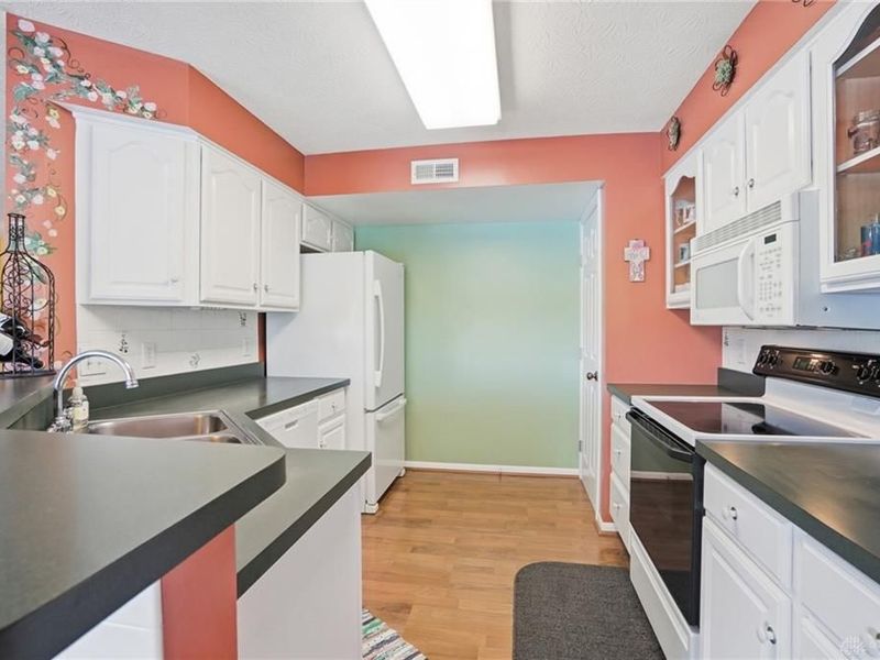 7450 Waterford Dr, Unit 203, Deerfield Township, OH 45040 Photo 54