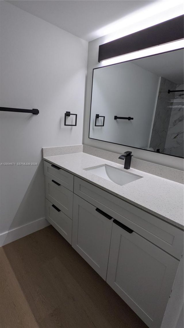 501 Three Islands Blvd, Unit 112, Hallandale Beach, FL 33009 Photo