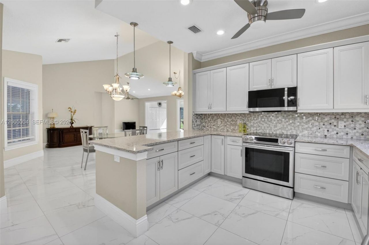 11538 Briarwood Cir , Unit 4, Boynton Beach, FL 33437 Photo