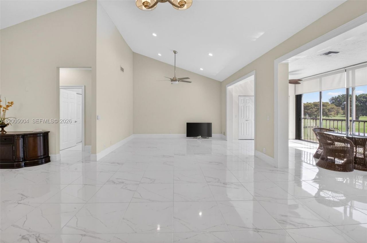 11538 Briarwood Cir , Unit 4, Boynton Beach, FL 33437 Photo