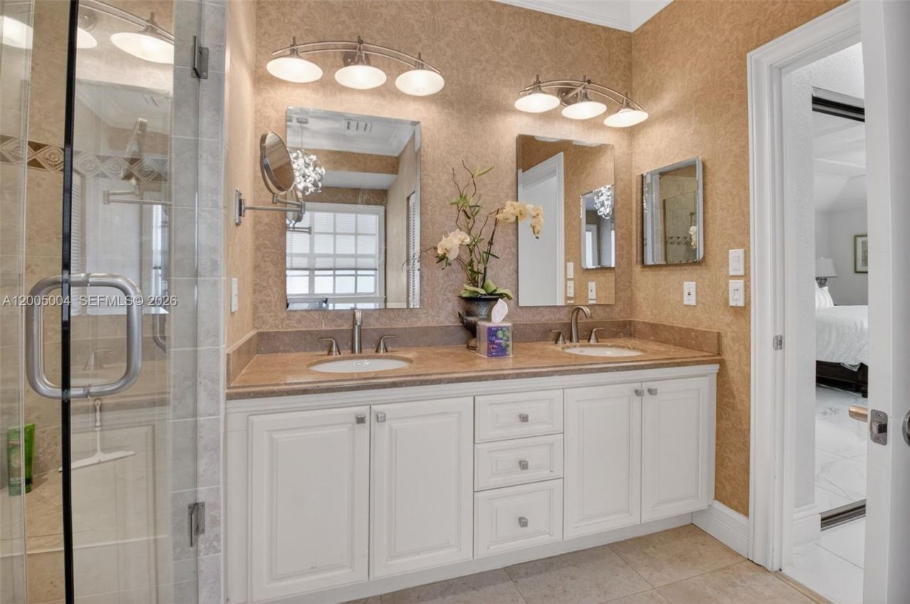 11538 Briarwood Cir , Unit 4, Boynton Beach, FL 33437 Photo