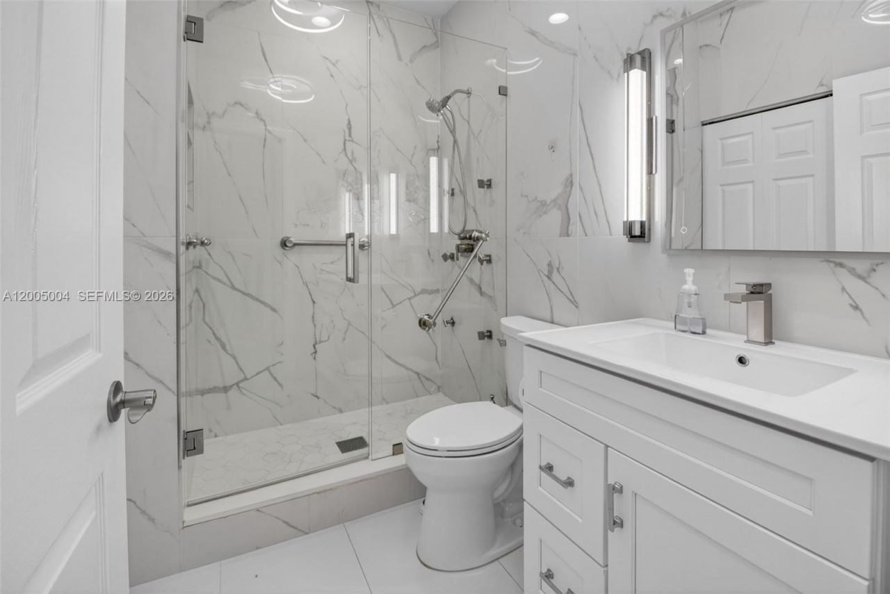 11538 Briarwood Cir , Unit 4, Boynton Beach, FL 33437 Photo