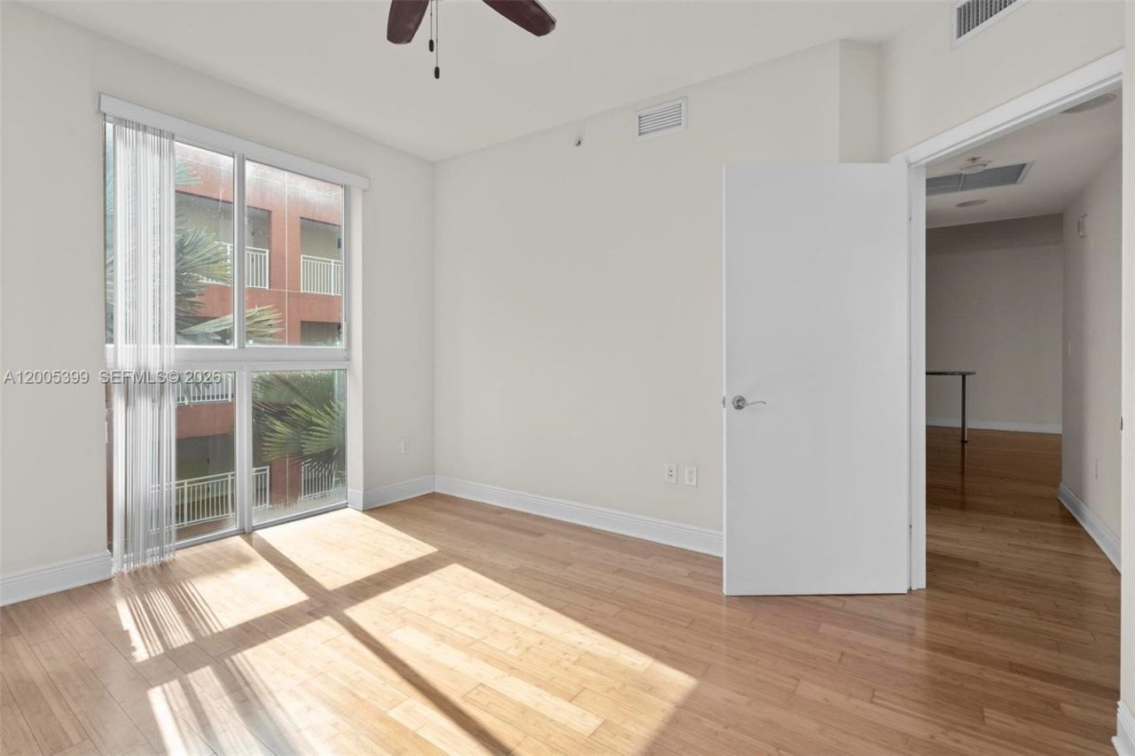 7285 SW 90th St , Unit D414, Miami, FL 33156 Photo