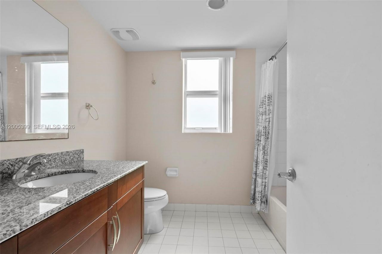 7285 SW 90th St , Unit D414, Miami, FL 33156 Photo