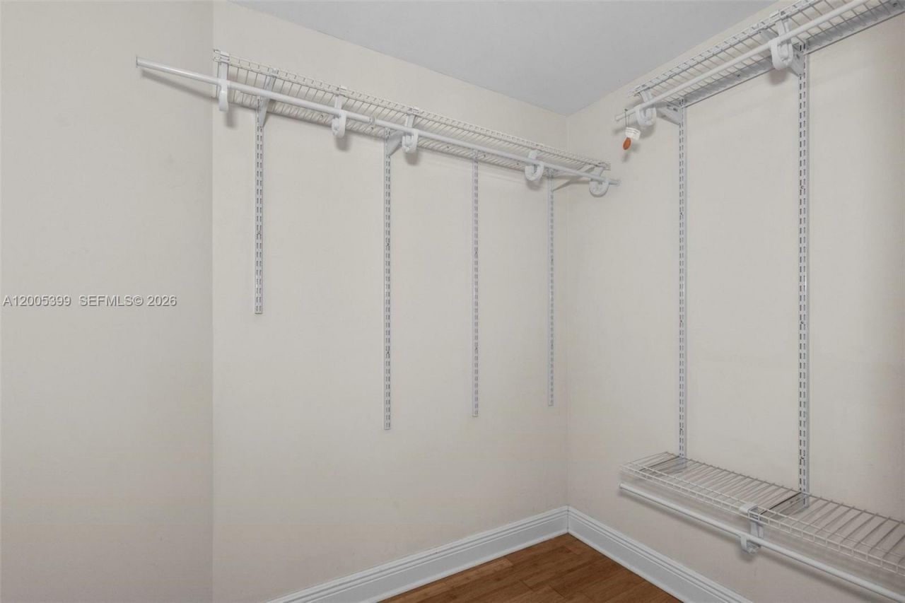 7285 SW 90th St , Unit D414, Miami, FL 33156 Photo